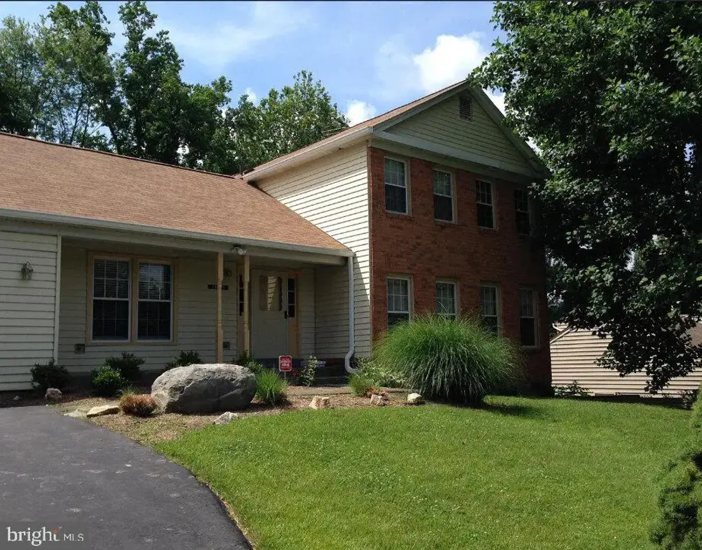 13205 Rippling Brook Dr, SILVER SPRING