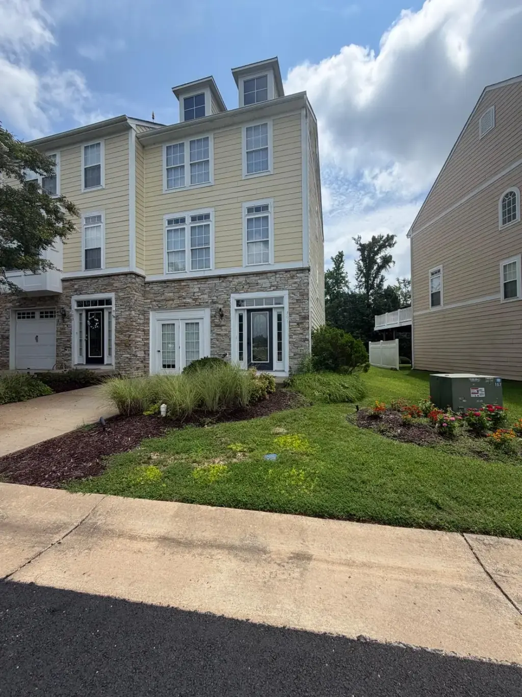 701 Monroe Point Dr, COLONIAL BEACH