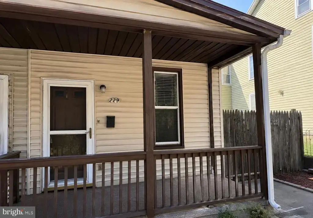 229 Swatara St, STEELTON