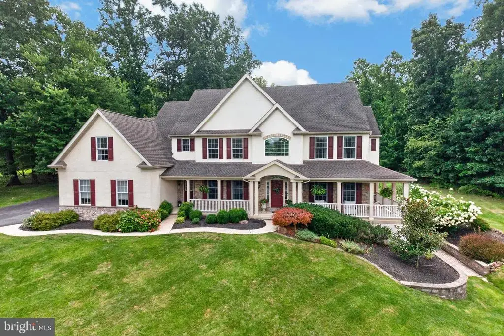 102 Steeplewood Dr, EXTON