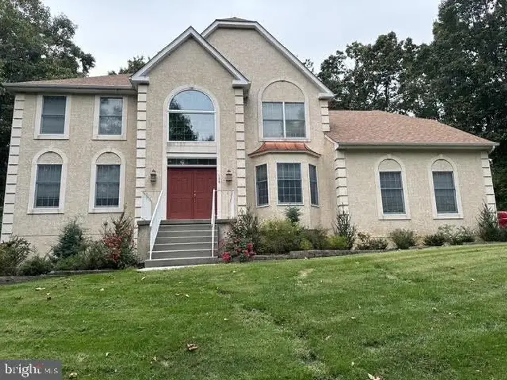 106 Hilltop Ct, MULLICA HILL