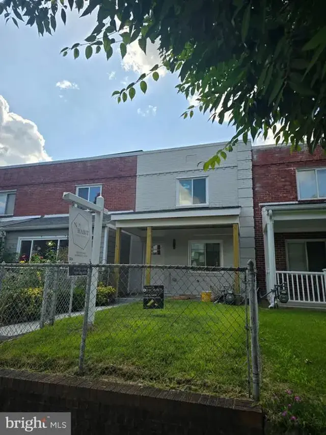 122 33rd St Ne, Washington