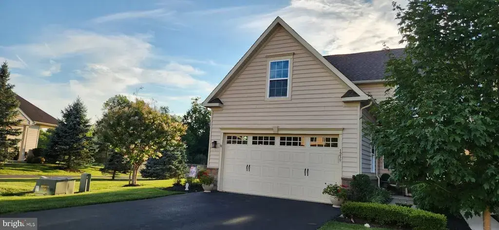 1239 Heron Ct, QUAKERTOWN