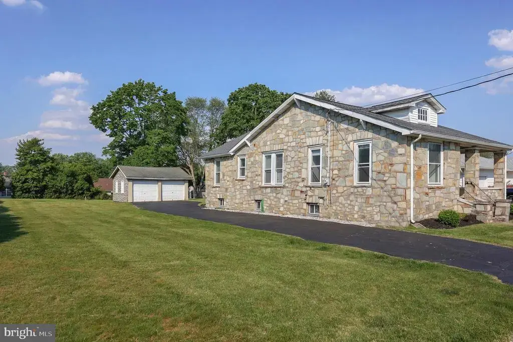 730 Pilgrim Ave, LAWRENCEVILLE