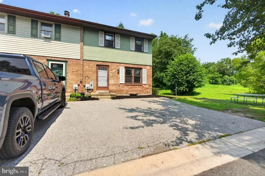 4800 Plum Run Ct, WILMINGTON