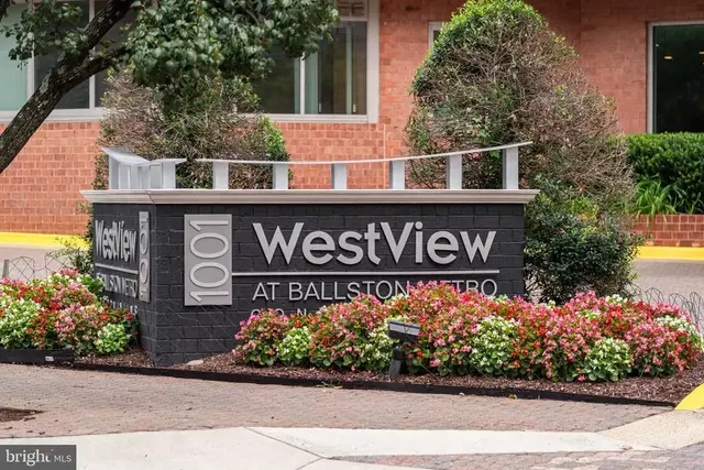 1001 N Vermont St #905, Arlington