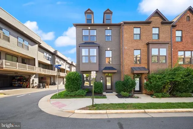 22306 Tees Ter, Ashburn