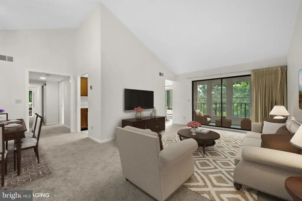 15211 Elkridge Way #94-3f, SILVER SPRING