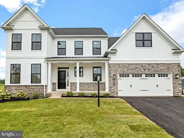 5403 Red Oak Dr, Coopersburg