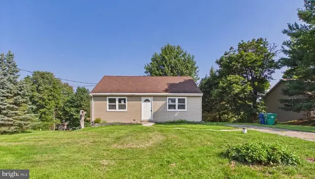 5112 Irene Dr, Harrisburg