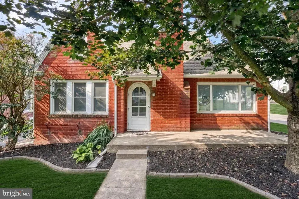 825 Main St, MC ALISTERVILLE