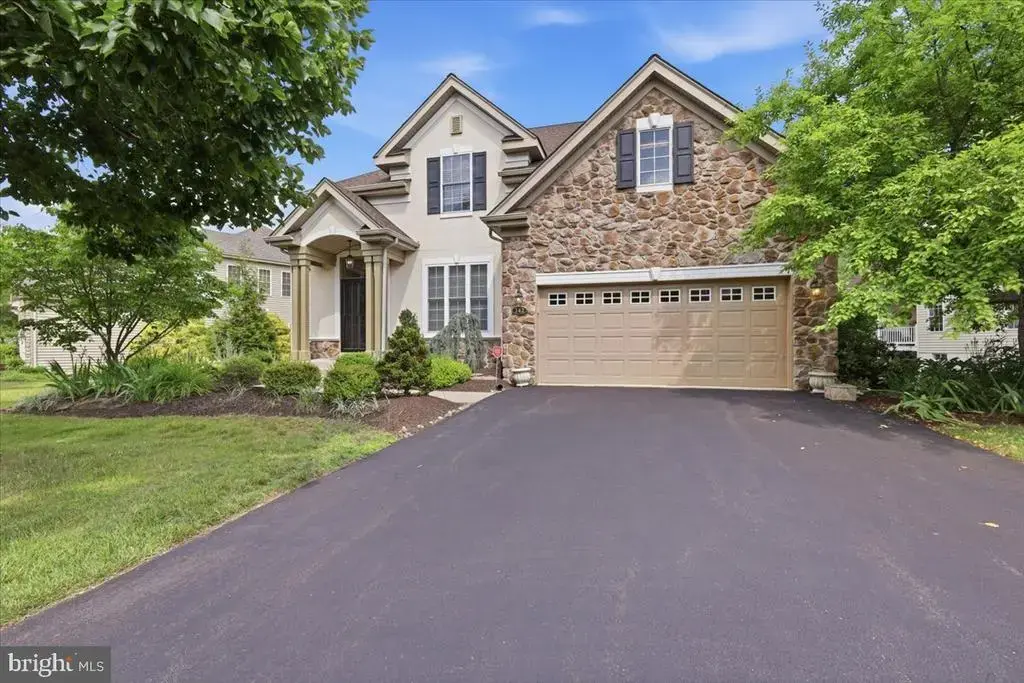 142 Silver Tail Ln, NEW HOPE