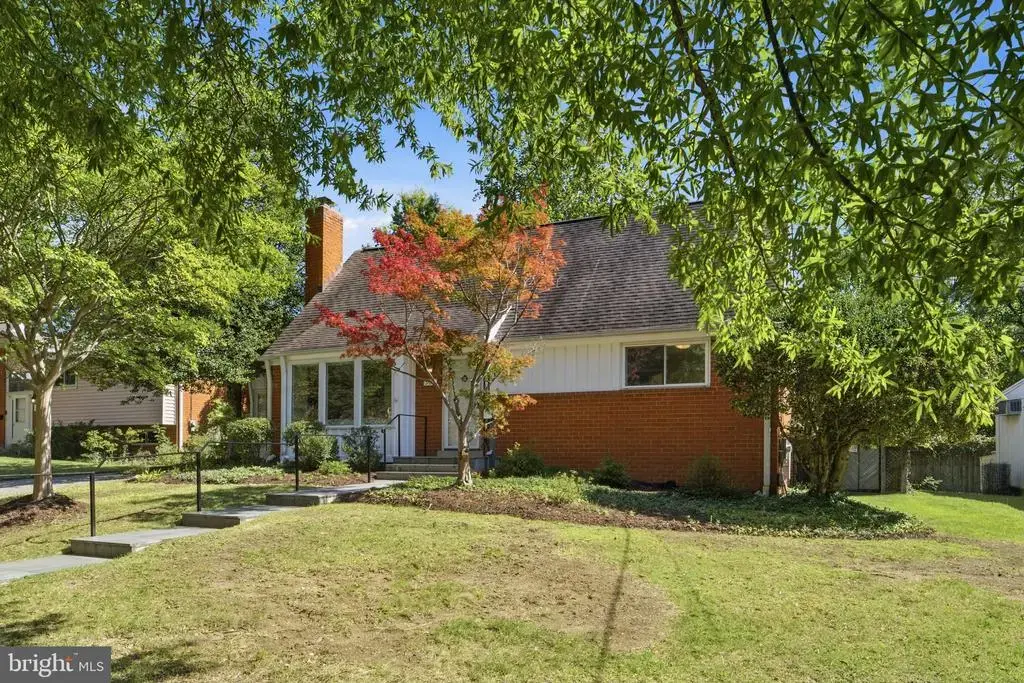 903 Peele Pl, ALEXANDRIA