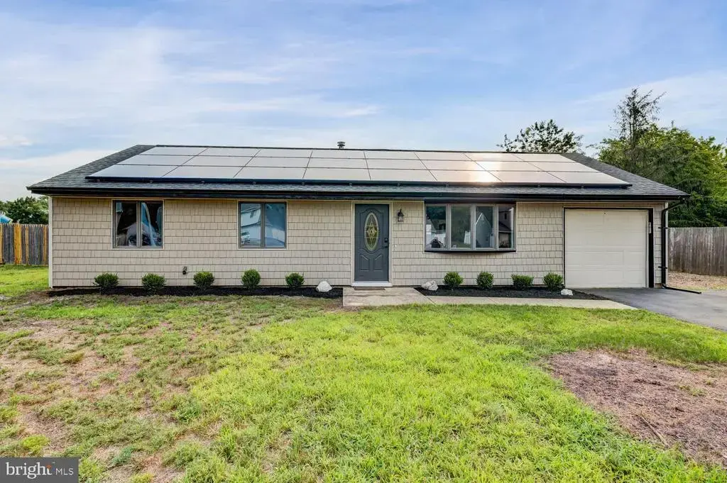 56 Georgetown Blvd, BARNEGAT