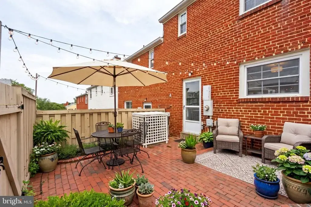 2306 N Dearing St, ALEXANDRIA