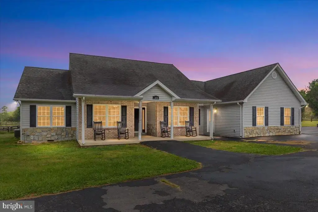 5616 Strasburg Rd, STRASBURG
