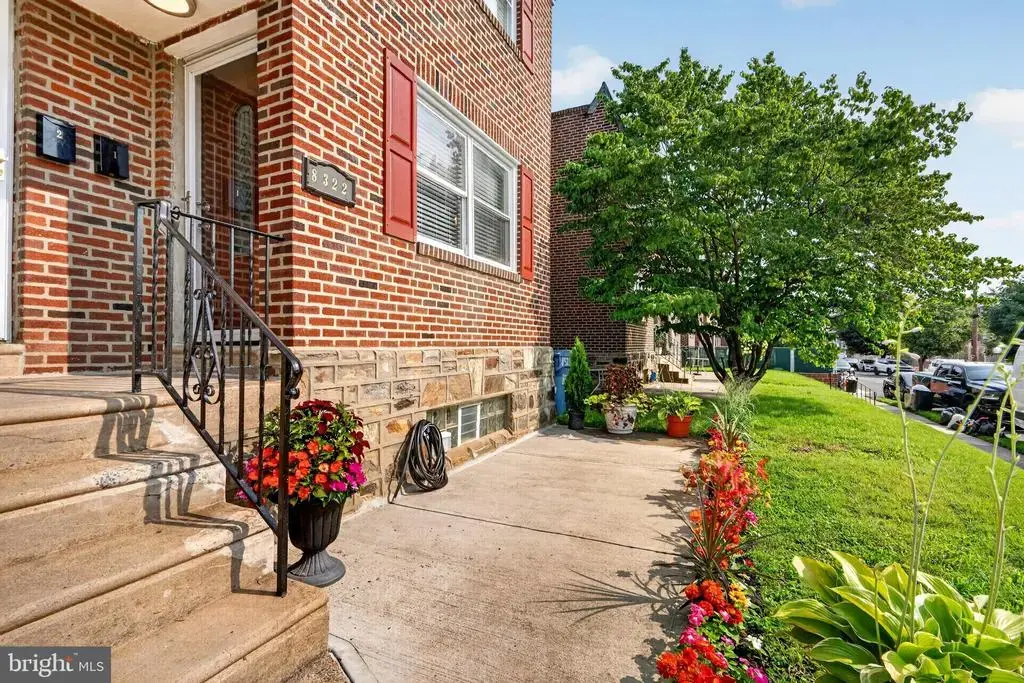 8322 Alma St, PHILADELPHIA