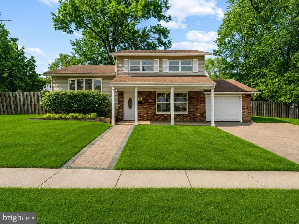 37 Bryant Dr, JACKSON