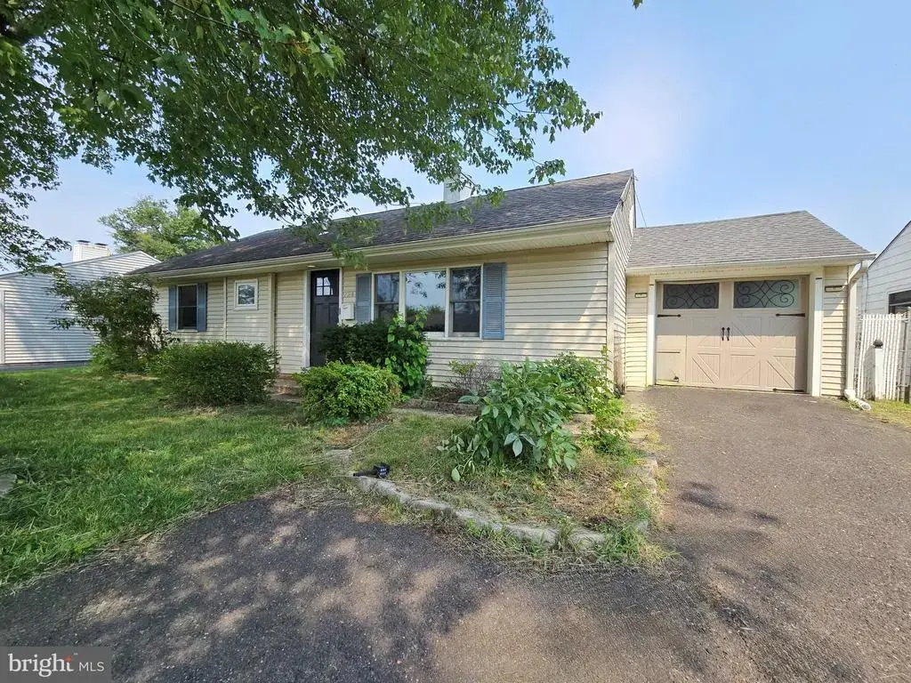 224 Guilford Rd, FAIRLESS HILLS