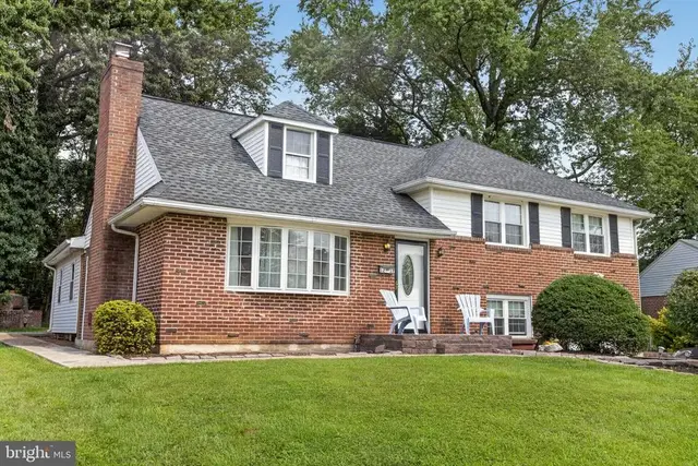 1217 Mayfield Rd, Wilmington