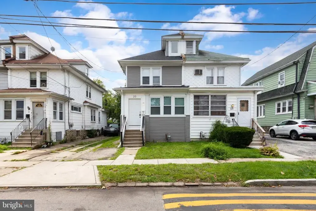 20 Melrose Ave, LANSDOWNE