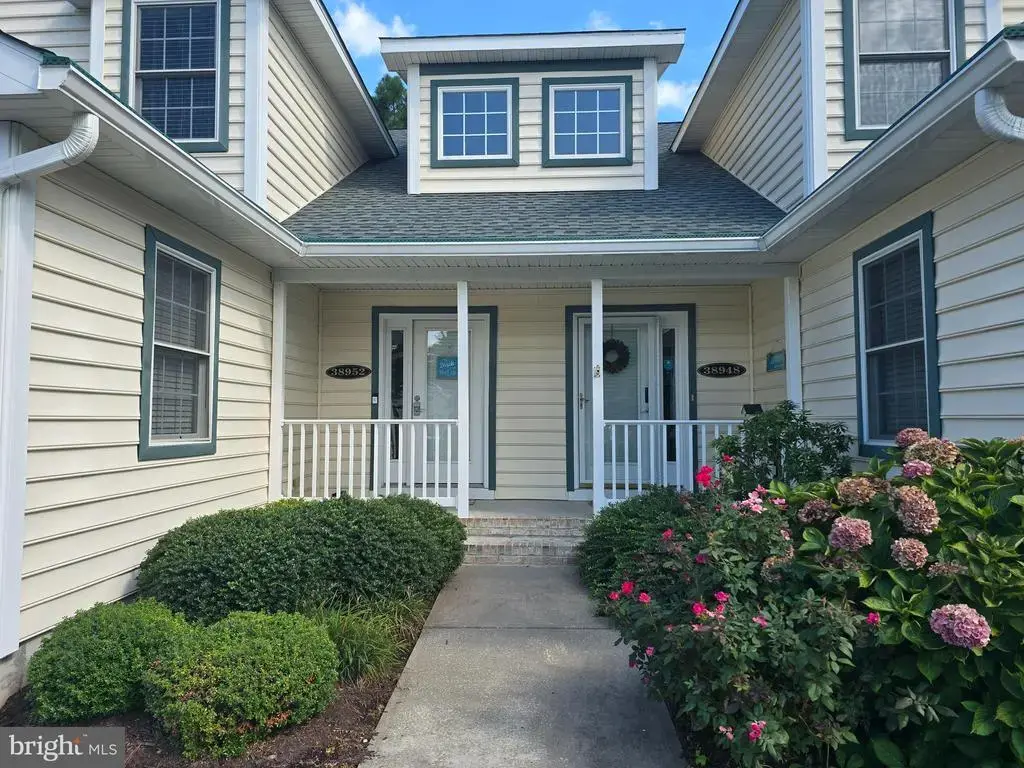 38952 Pond View Ct, FRANKFORD