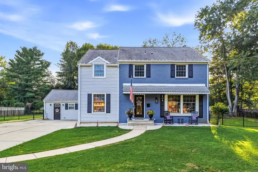 504 Middlesex Dr, MOORESTOWN