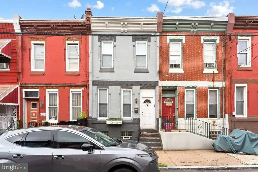 2440 N 16th St, PHILADELPHIA