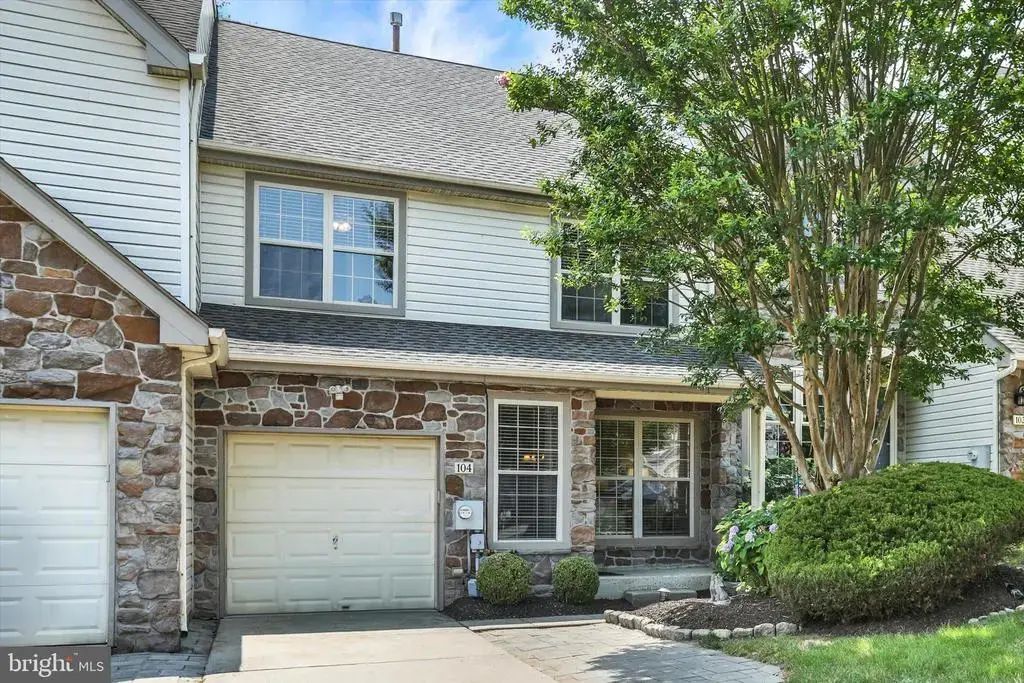 104 Suffield Ct, CHALFONT