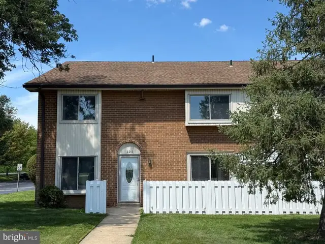 606 Cobble Creek Curv #606a, Newark