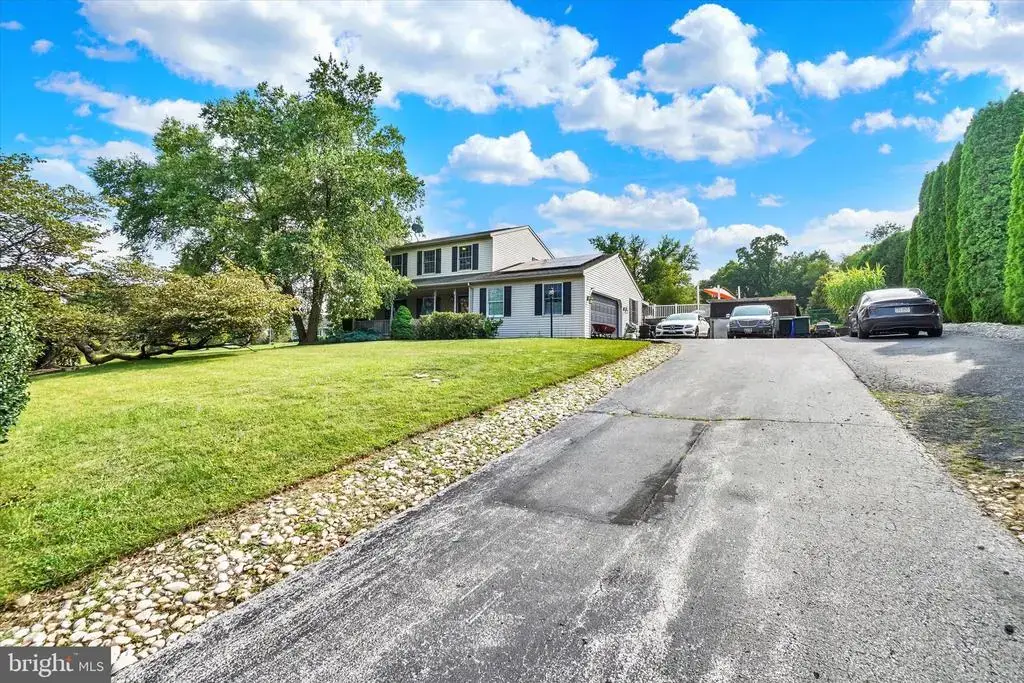 1790 Mount Zion Rd, YORK