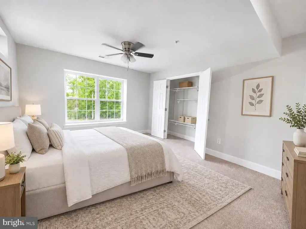 4174 Charles Dickens Dr #basement Room, WHITE PLAINS