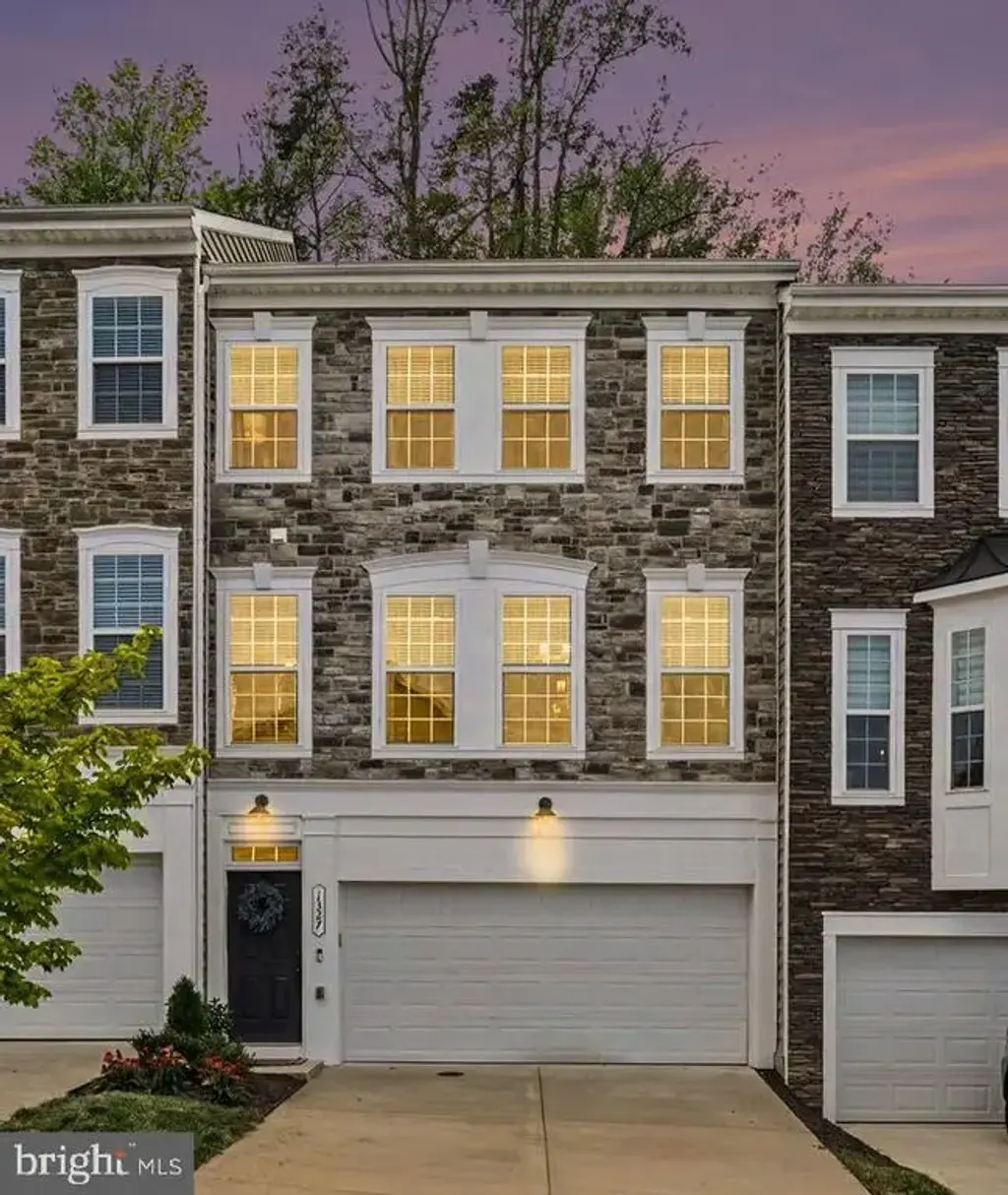 1327 Gilmore St, FREDERICKSBURG
