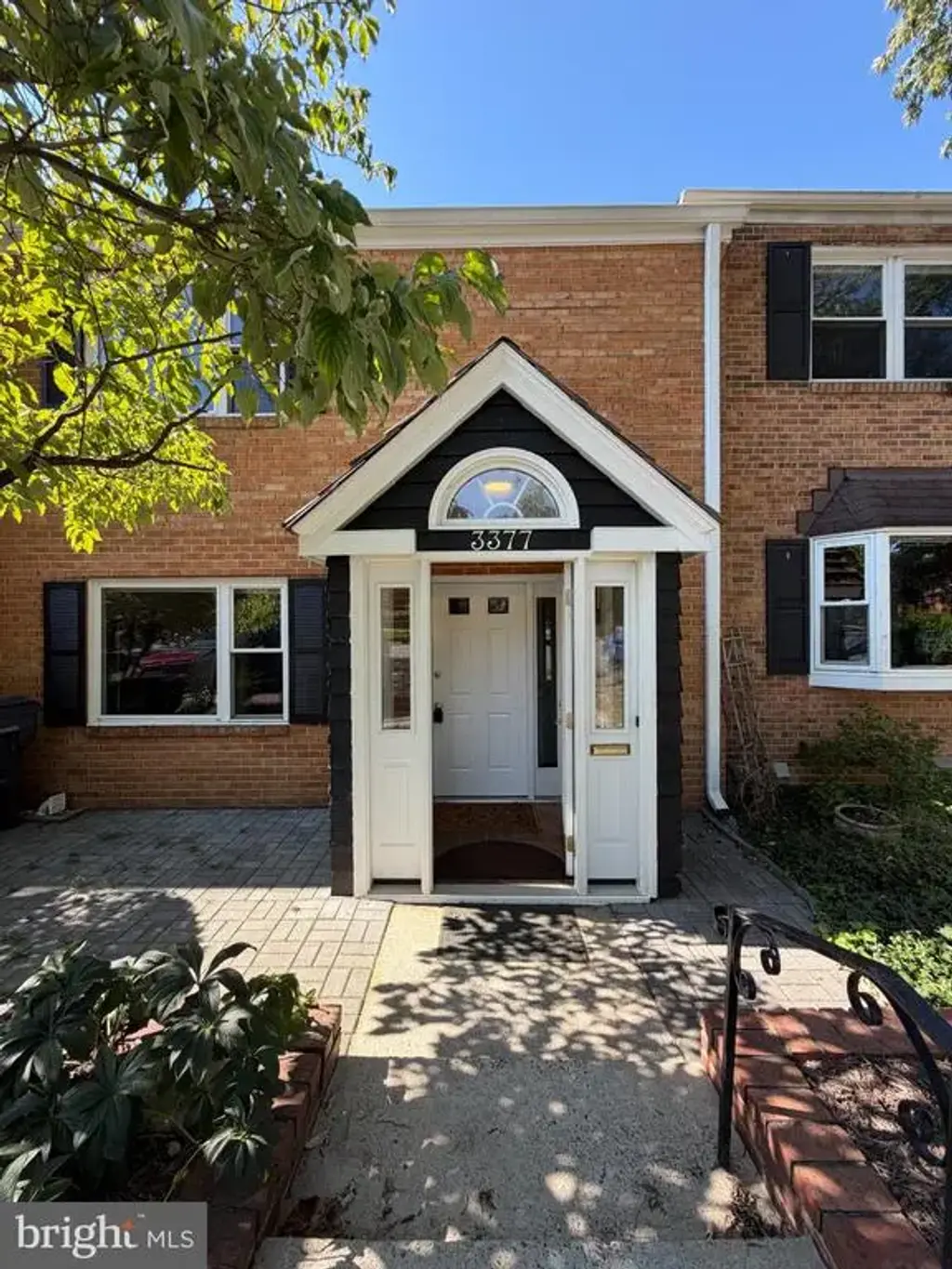 3377 Ardley Ct, FALLS CHURCH