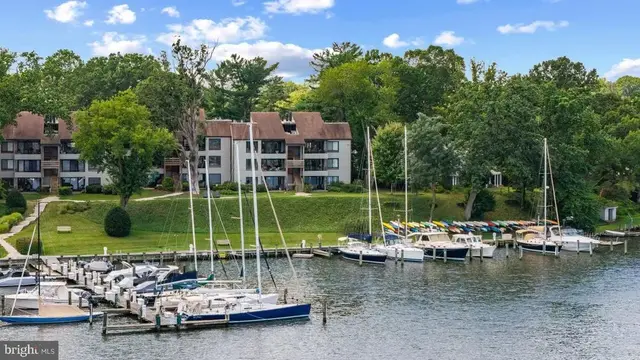 5 President Point Dr #a2, Annapolis