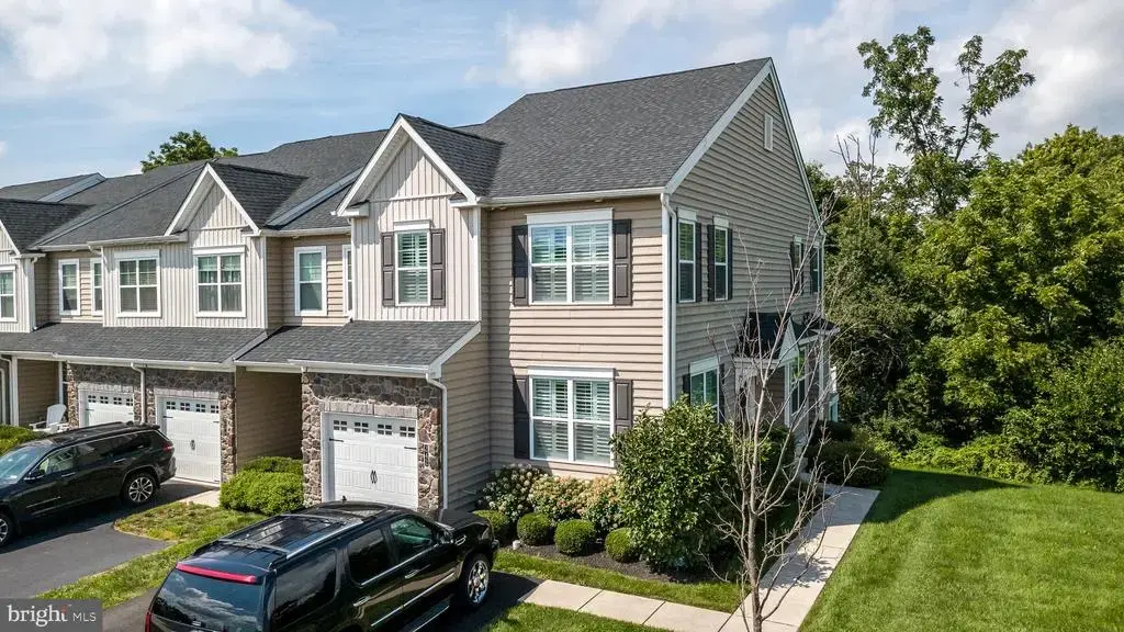 242 Hillstone Cir, SOUDERTON