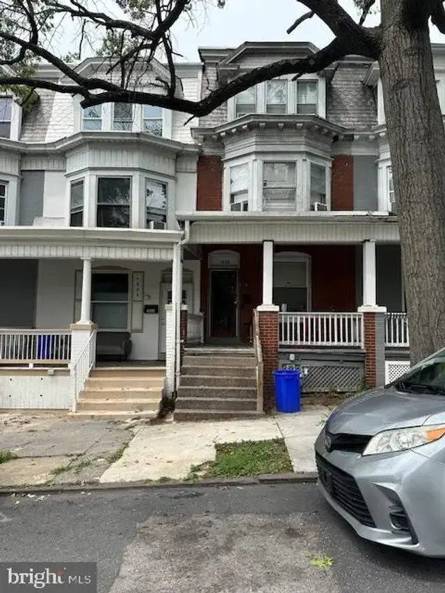 1808 Walnut St, Harrisburg