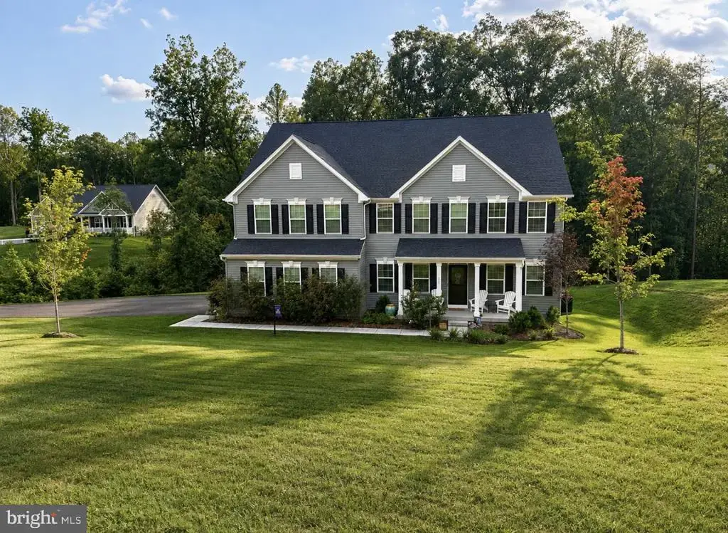 121 Lake Bluff Ct, FREDERICKSBURG
