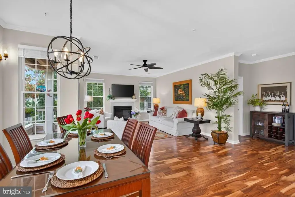 4210-s Mozart Brigade Ln #4210s, FAIRFAX