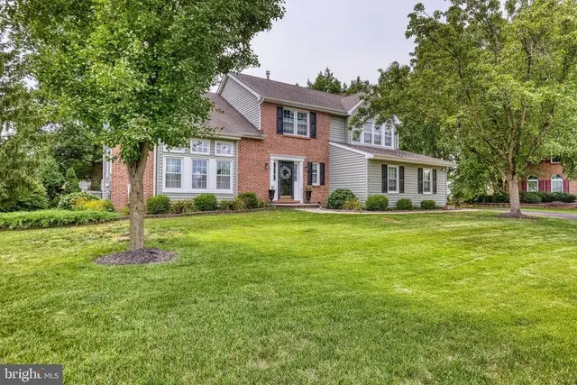 451 Knollbrook Dr, Langhorne