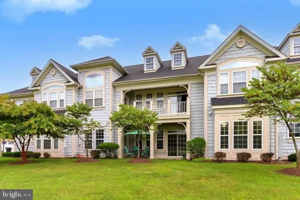 13866 Greendale Dr, WOODBRIDGE