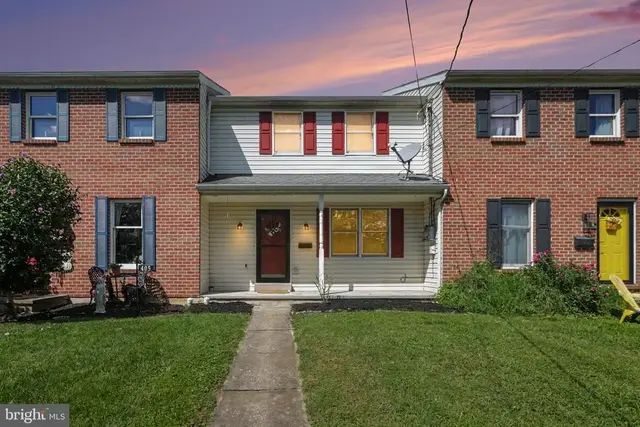 403 S Union St, Middletown