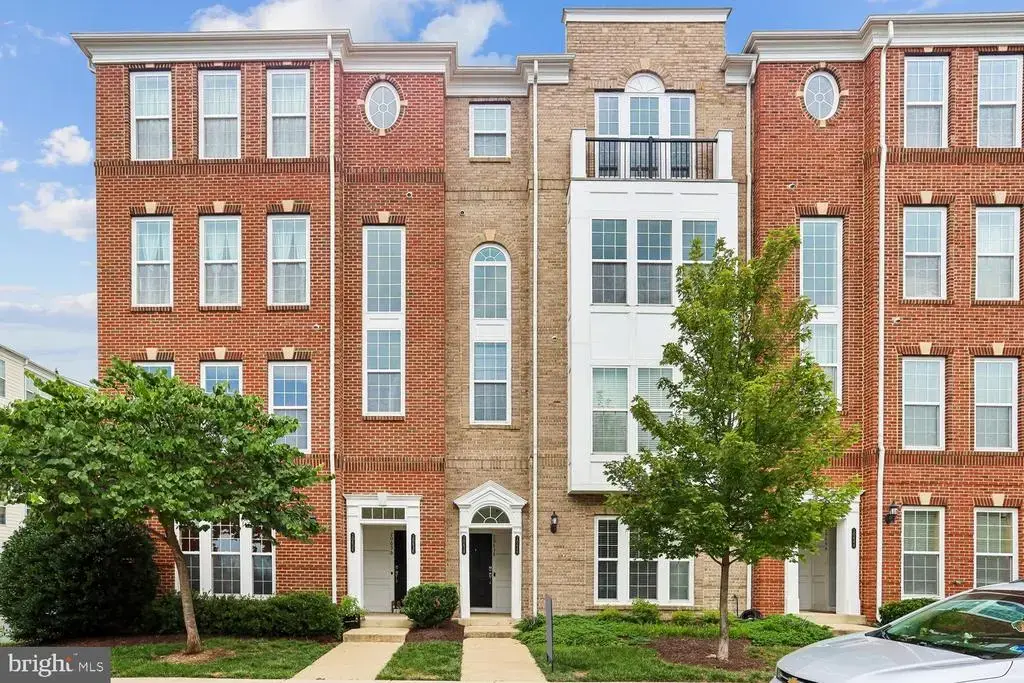 20638 Maitland Ter, ASHBURN