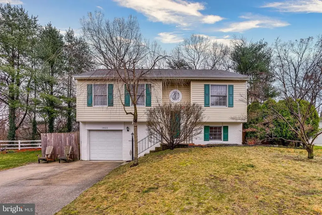 1822 Severn Hills Ln, SEVERN