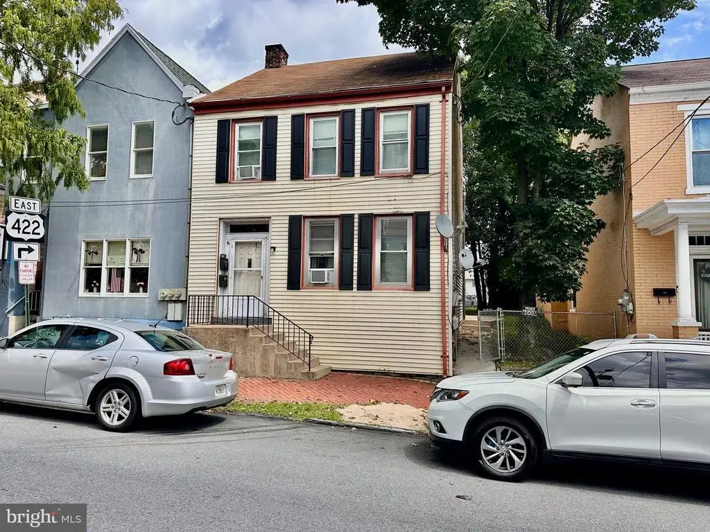 226 S 9th St, LEBANON