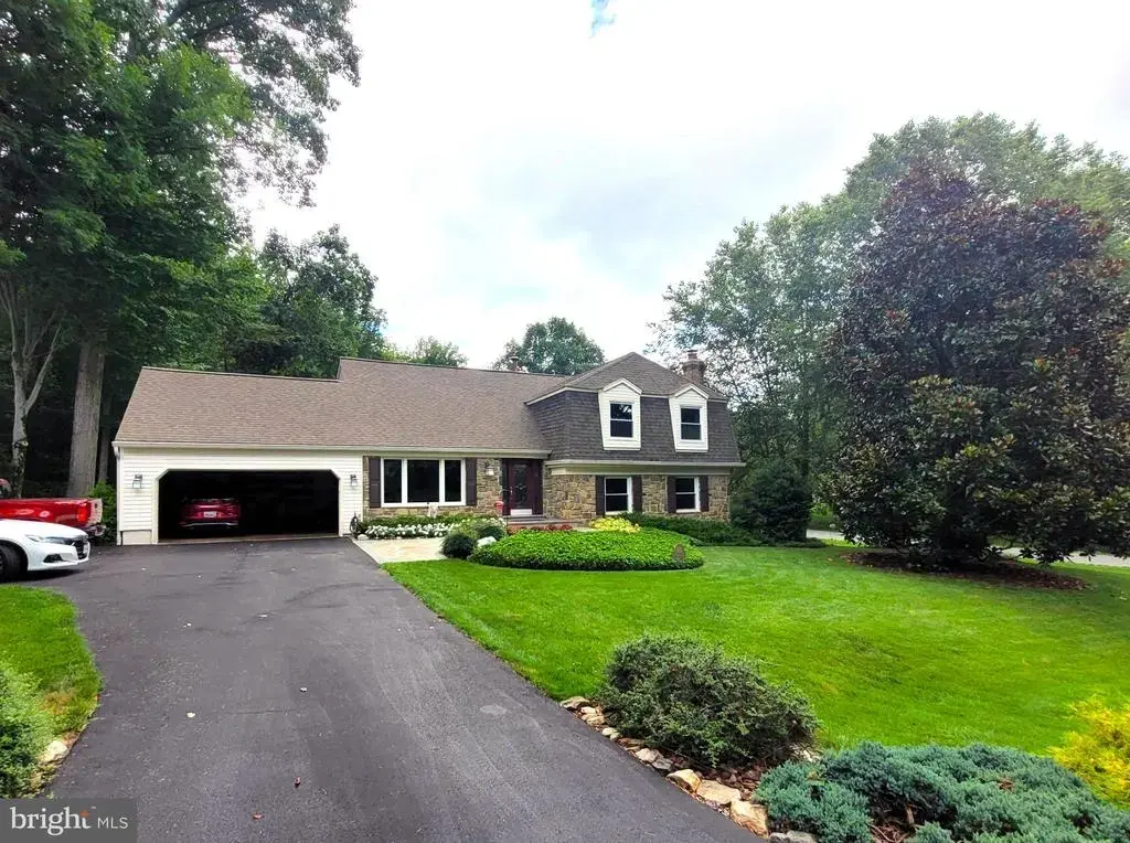 1901 Grayslake Dr, SILVER SPRING