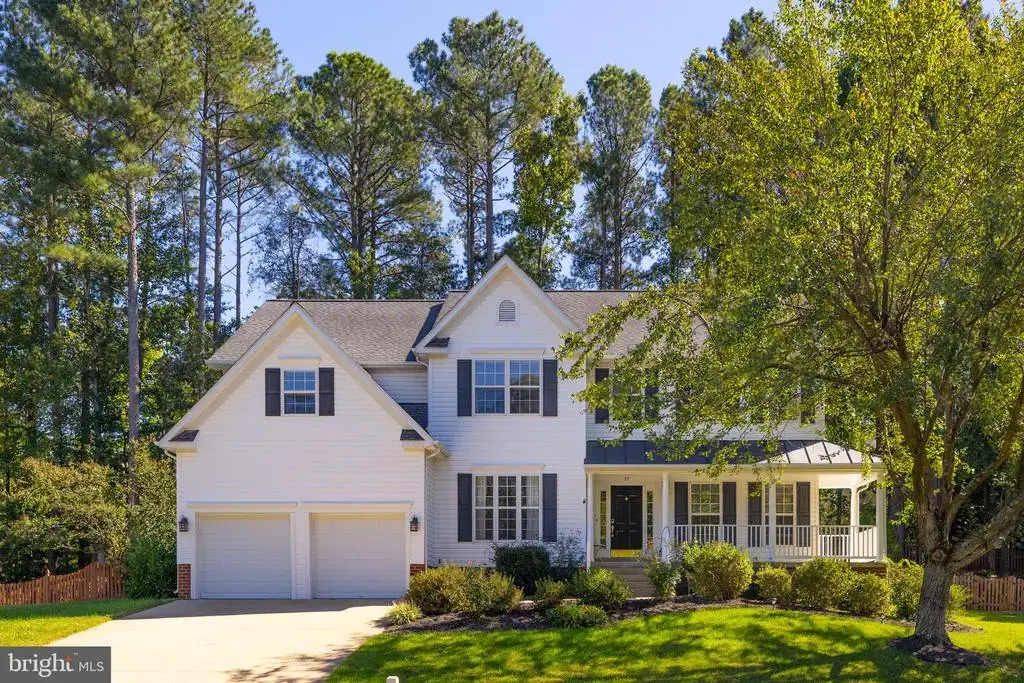 39 Monument Dr, STAFFORD