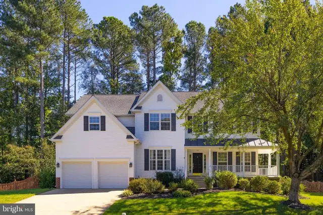 39 Monument Dr, Stafford