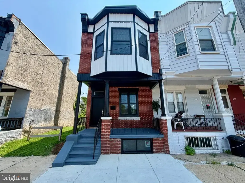 2834 W Glenwood, PHILADELPHIA