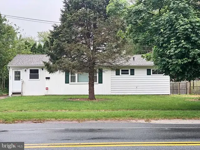 294 Webbs Ln, Dover